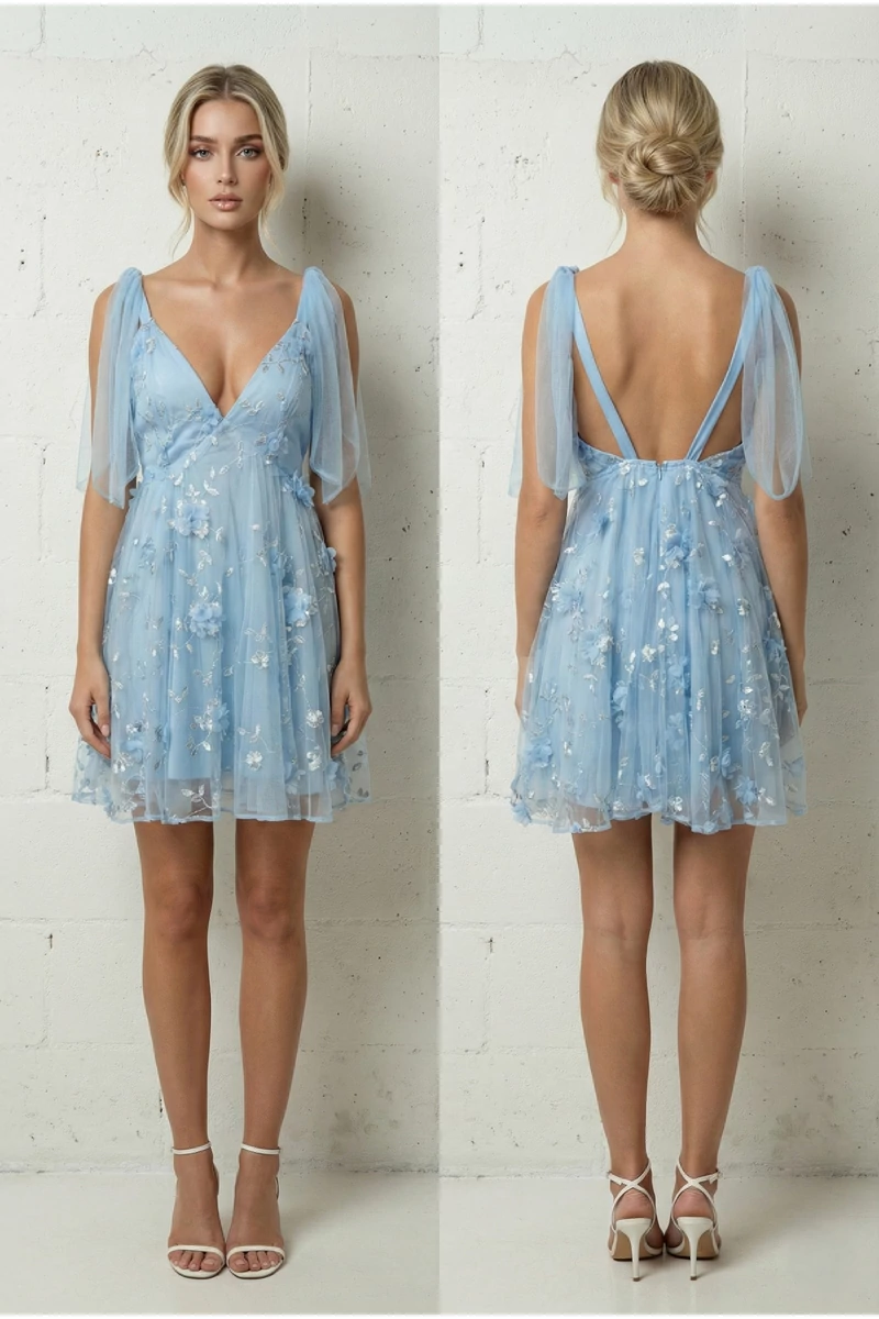 Cinderella hímzett világoskék alkalmi ruha 3D díszítéssel